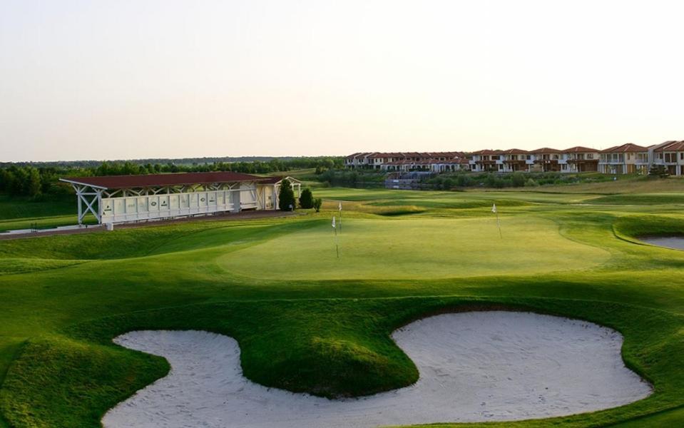 Lighthouse Golf Resort & Spa Apartments 발치크 외부 사진