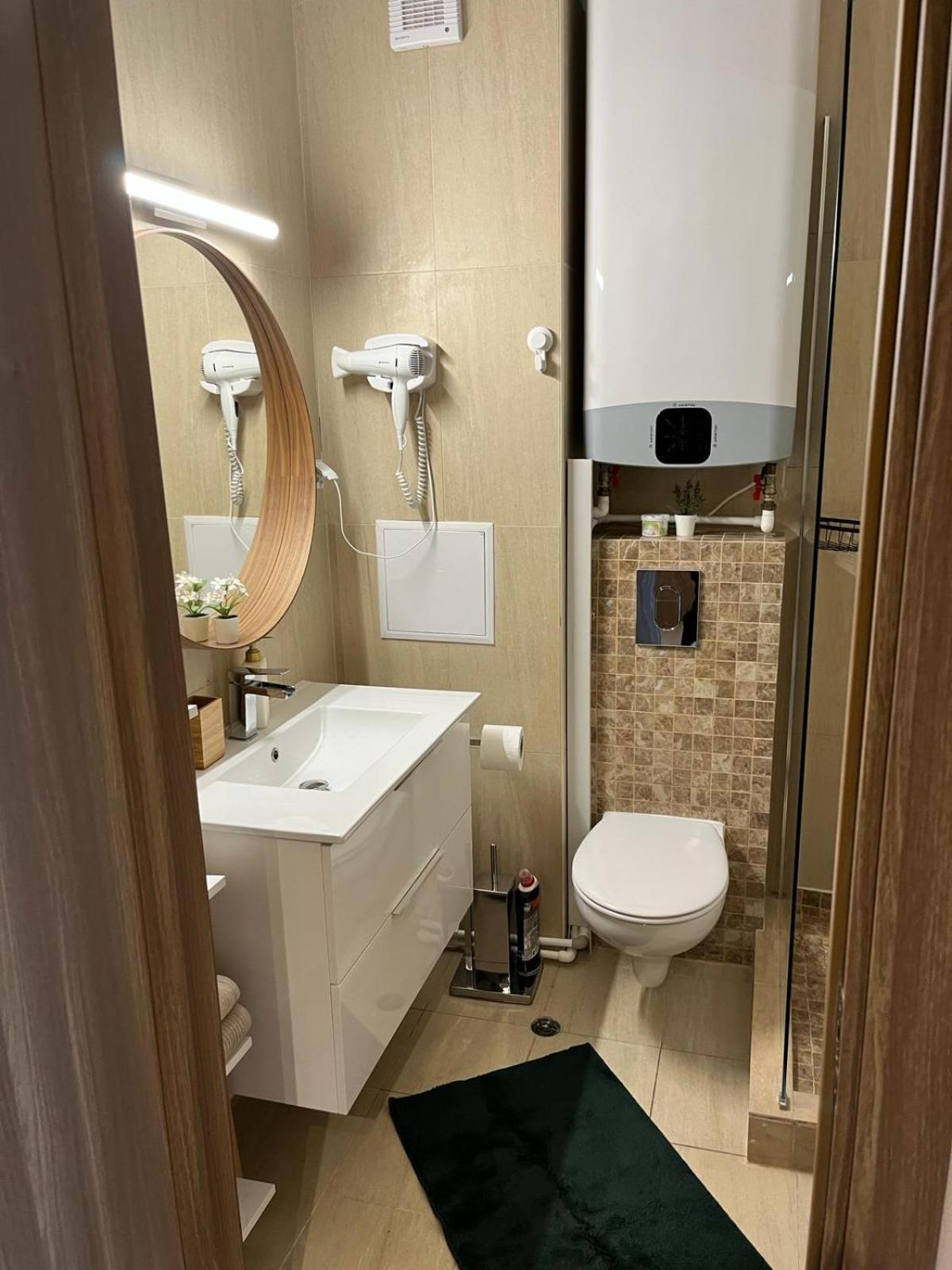 Lighthouse Golf Resort & Spa Apartments 발치크 외부 사진